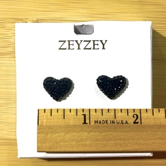 Brand New 18K Gold Plated Black Heart Beaded Stud Post Earrings Handmade Turkey - Picture 7 of 11